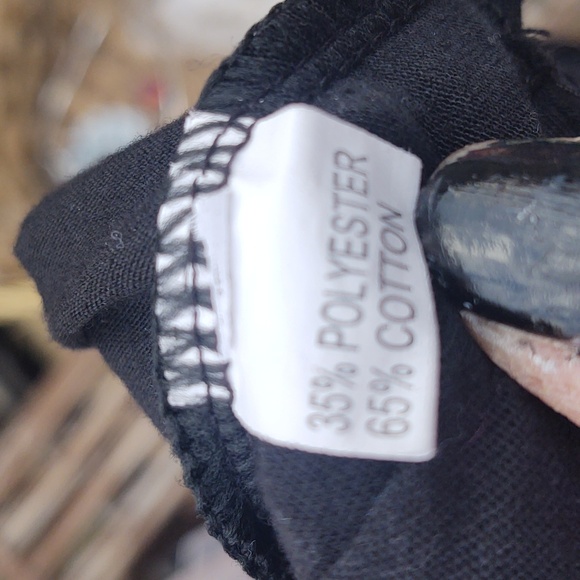 Little Black Dress- Polyester and Cotton. Belt straps and two pockets built in. - Picture 3 of 3